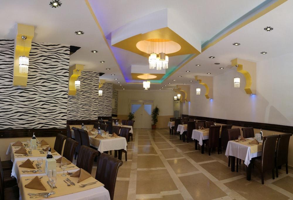 Monte Carlo Otel 4*